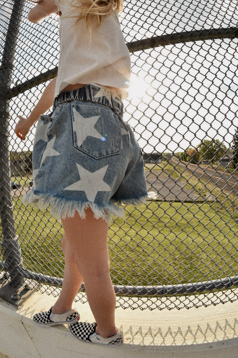 Star shorts