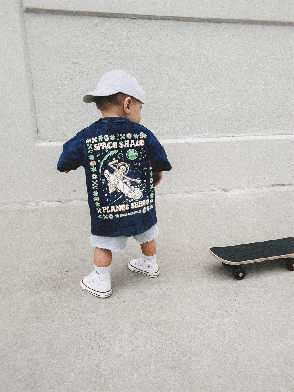 Space skate | OVERSIZED tee