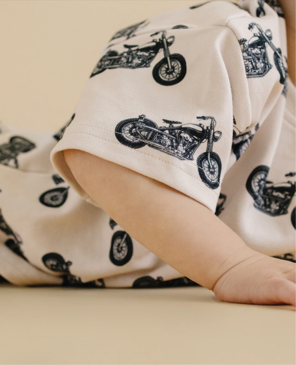 Born to ride | short set