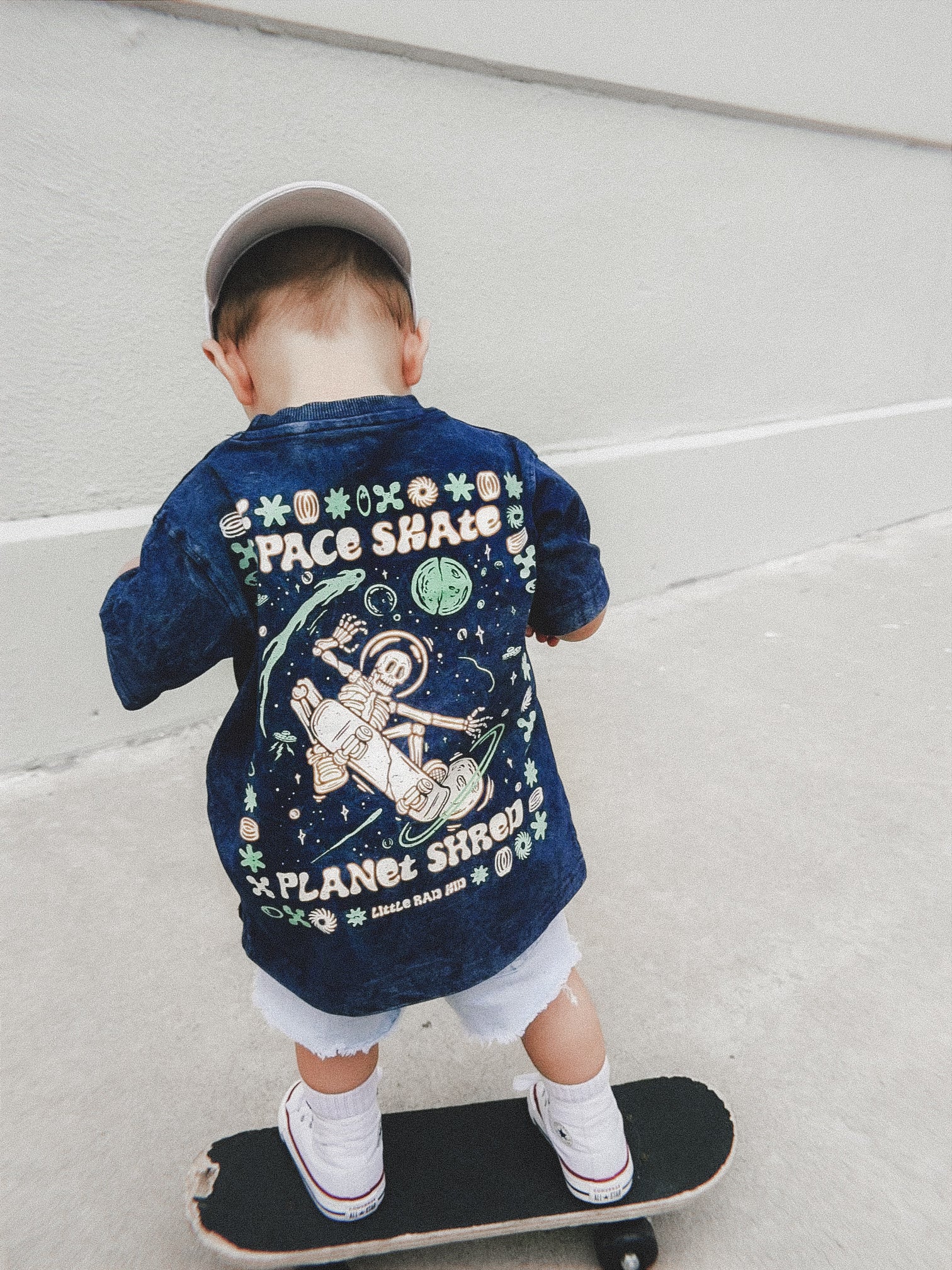 Space skate | OVERSIZED tee
