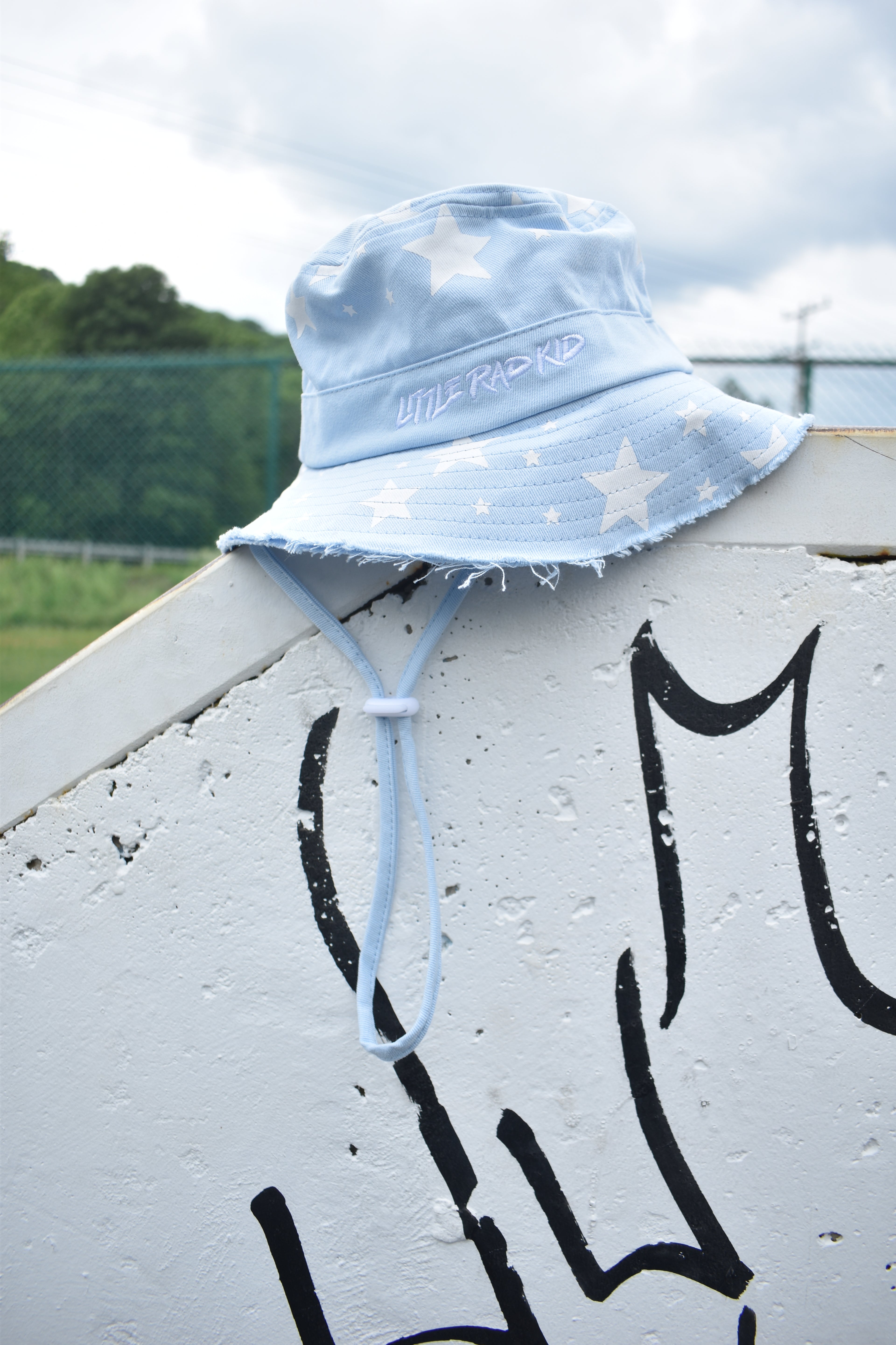 Star bucket hat