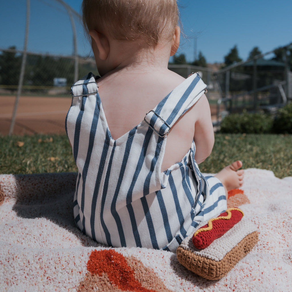 Knit Rattle | Hot Dog
